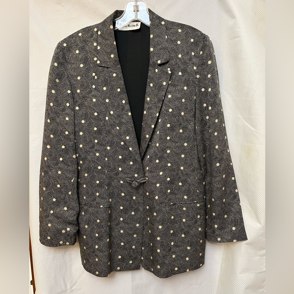 Anne Klein Silk Vintage Black and Metallic colors accents Blazer Lined